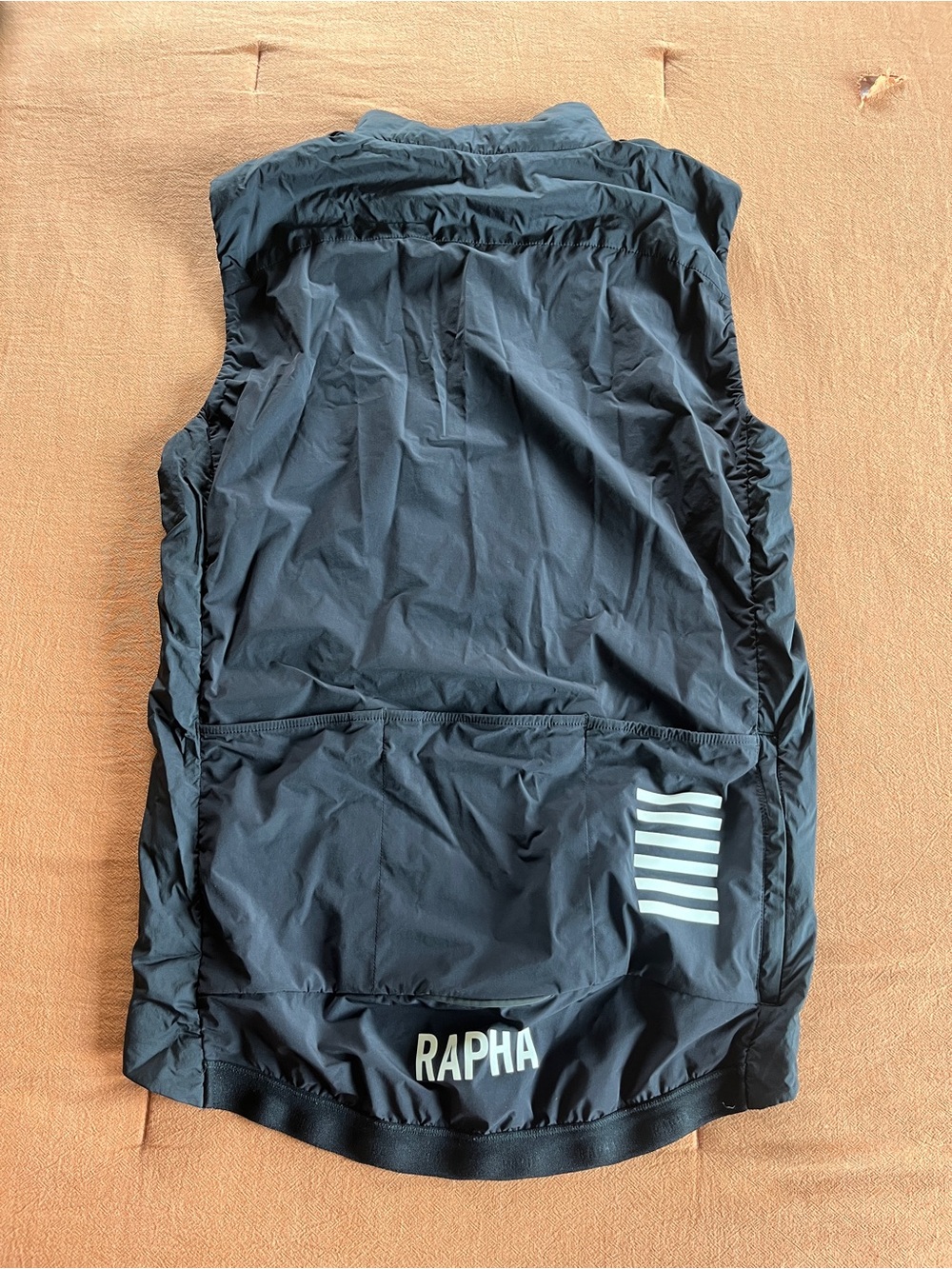 Rapha Thermal Vest - Picture 2 of 7